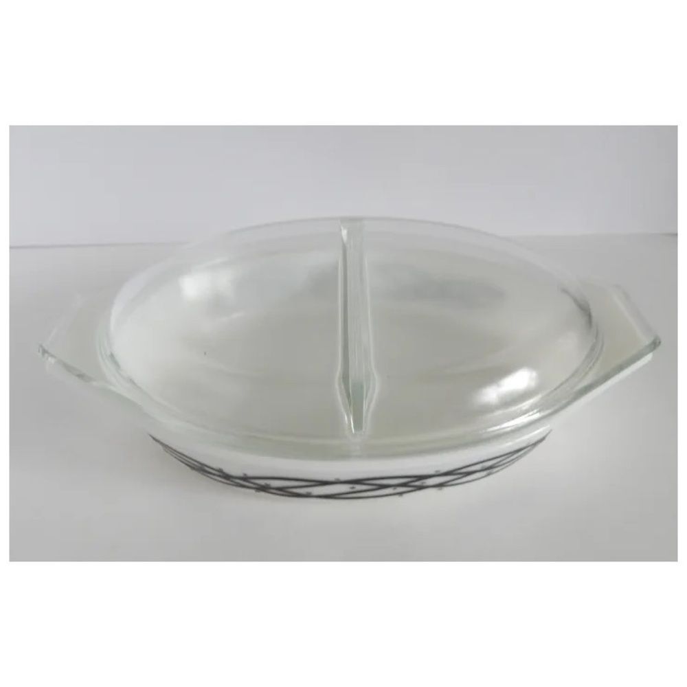 PYREX Barbed Wire Cinderella Divided Dish with Lid made in USA - Picture 2 of 11